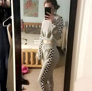 Meet your Posher, Isabella